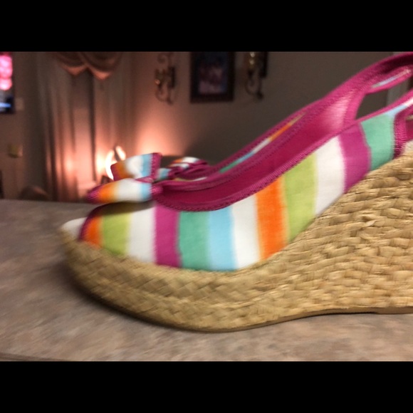 Never Worn Coach Grace Watercolor Wedges - Picture 2 of 5
